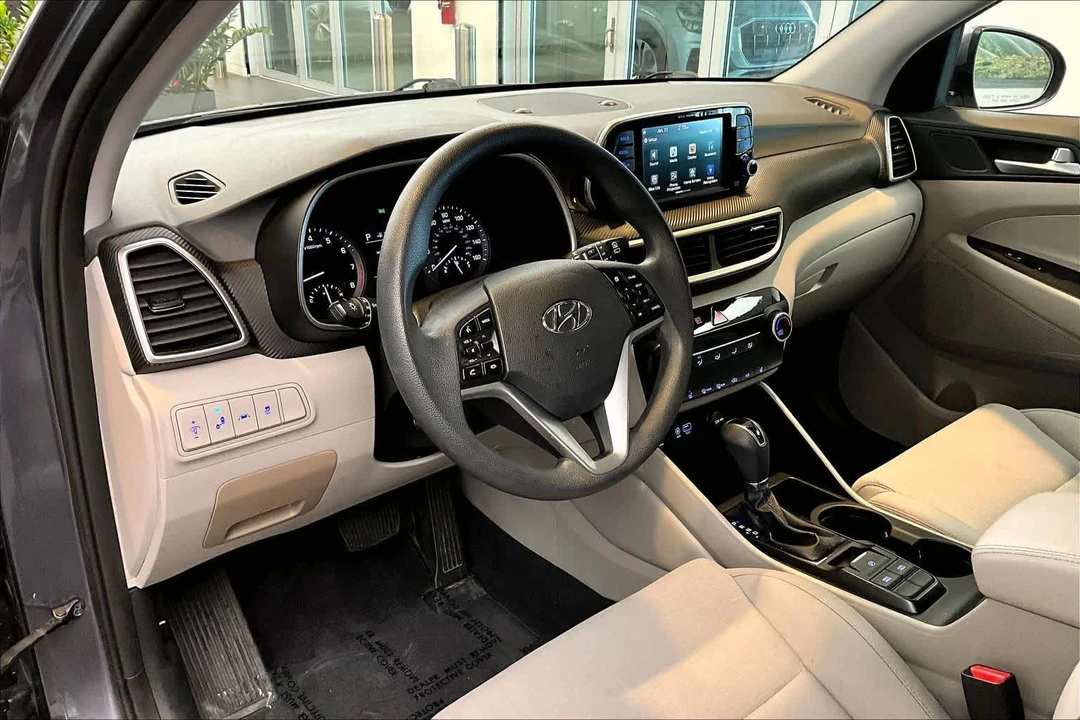 2021 Hyundai Tucson - Image 16 of 21