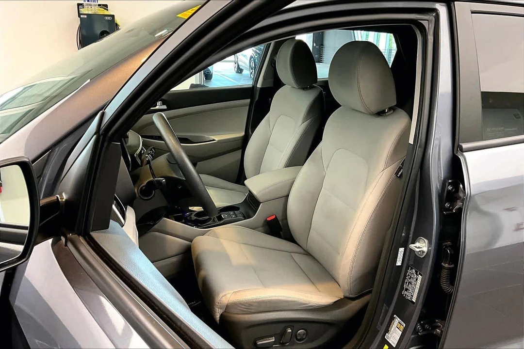 2021 Hyundai Tucson - Image 8 of 12