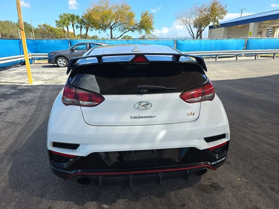 2021 Hyundai Veloster - Image 3 of 10