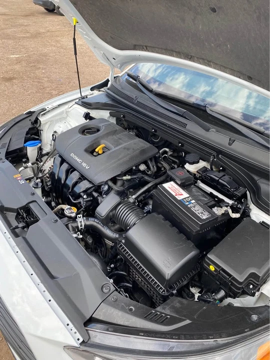 2021 Hyundai Veloster - Image 10 of 10