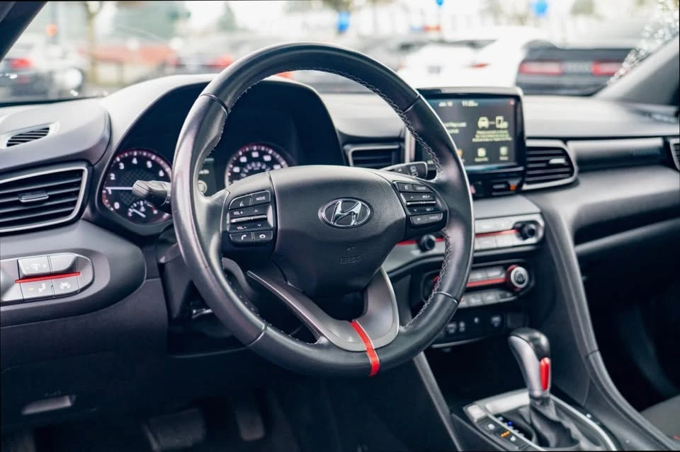 2021 Hyundai Veloster - Image 12 of 19