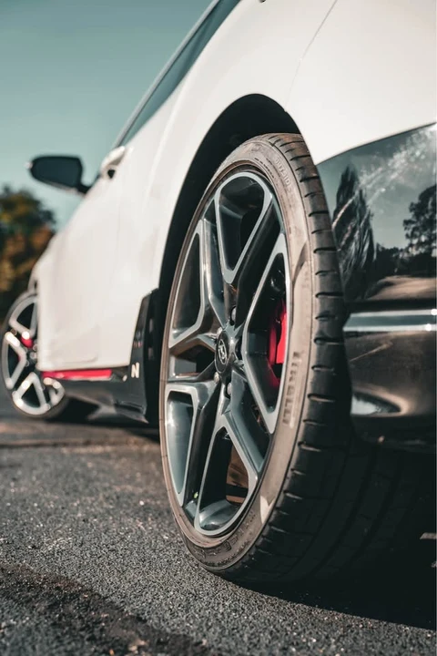 2021 Hyundai Veloster - Image 11 of 12