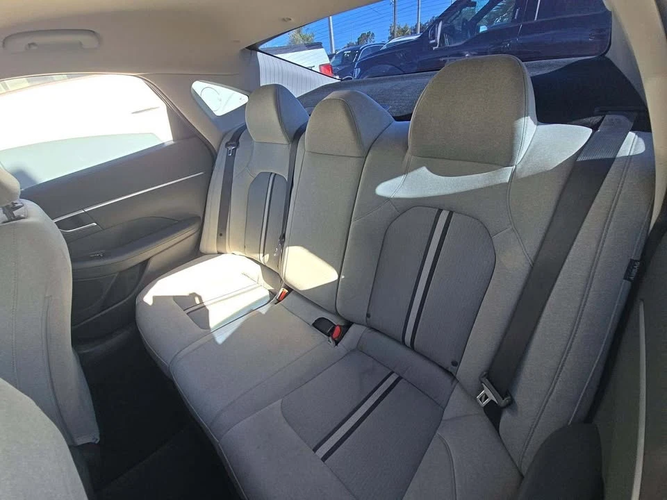 2021 Hyundai Veloster - Image 3 of 6