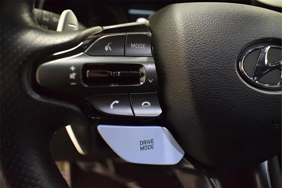 2021 Hyundai Veloster N - Image 10 of 20