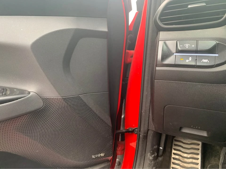2021 Hyundai Veloster N - Image 11 of 19