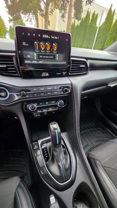 2021 Hyundai Veloster N - Image 13 of 18