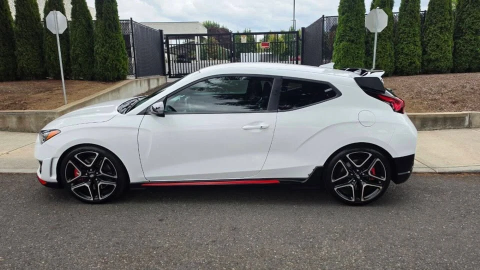 2021 Hyundai Veloster N - Image 8 of 18