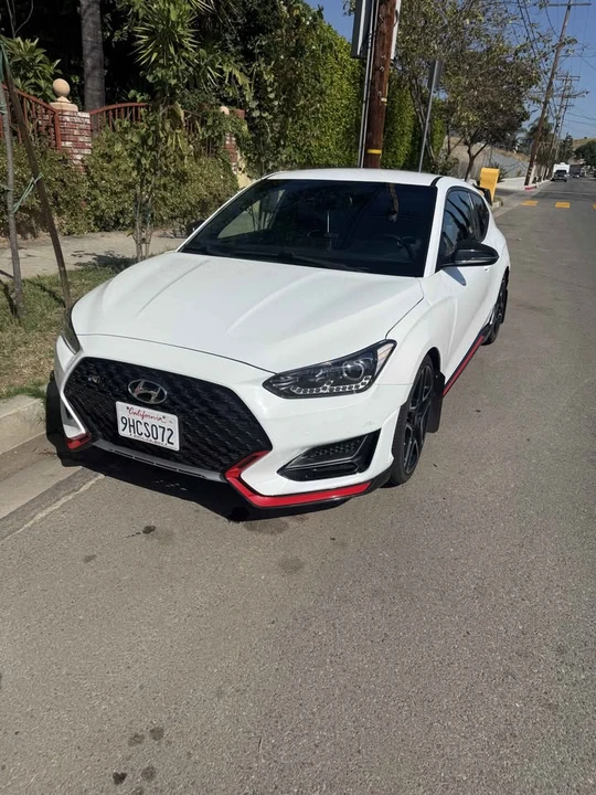 2021 Hyundai Veloster N - Image 2 of 9