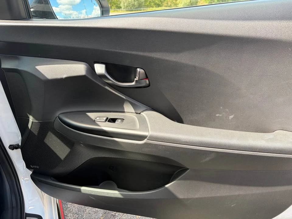 2021 Hyundai Veloster N - Image 11 of 20