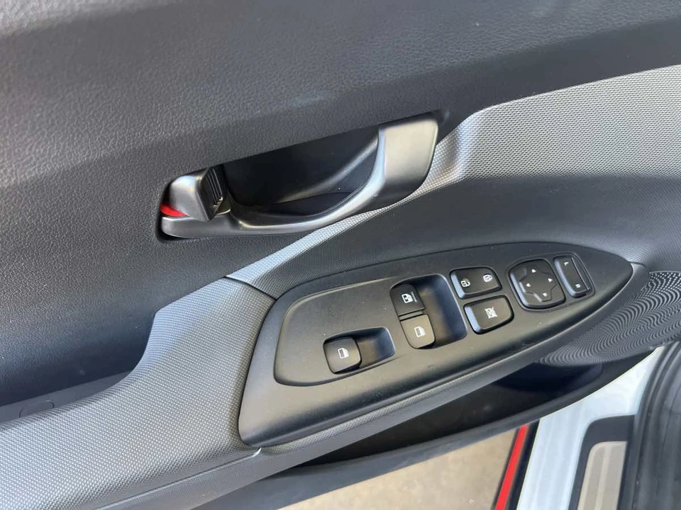 2021 Hyundai Veloster N - Image 17 of 27