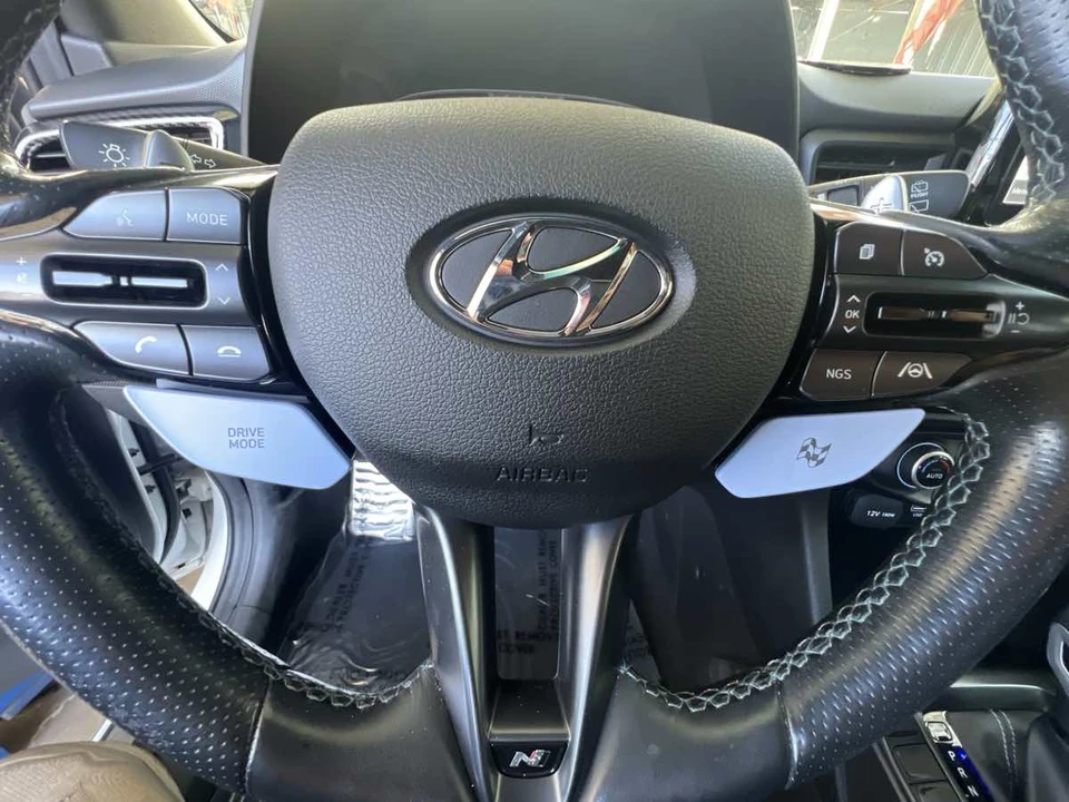 2021 Hyundai Veloster N - Image 25 of 27