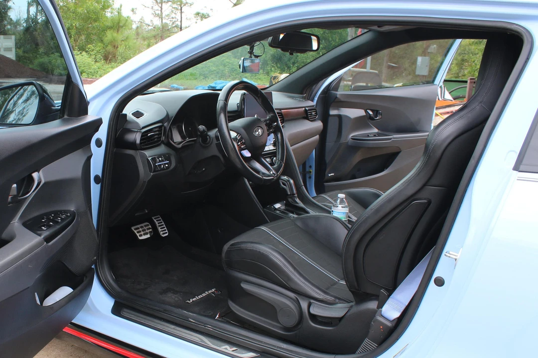 2021 Hyundai Veloster N - Image 9 of 12