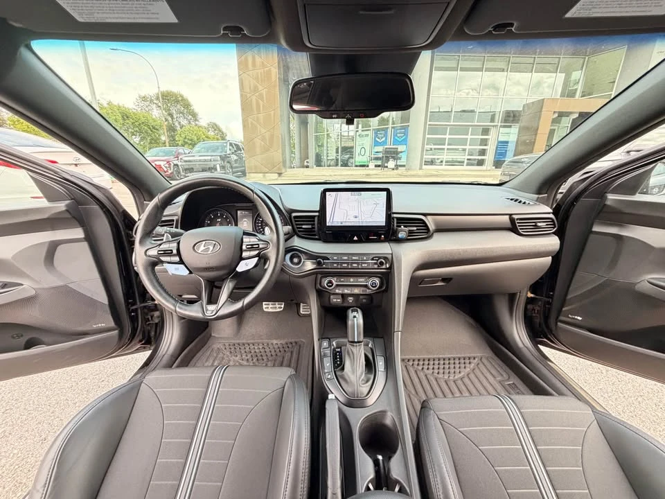 2021 Hyundai Veloster - Image 12 of 17