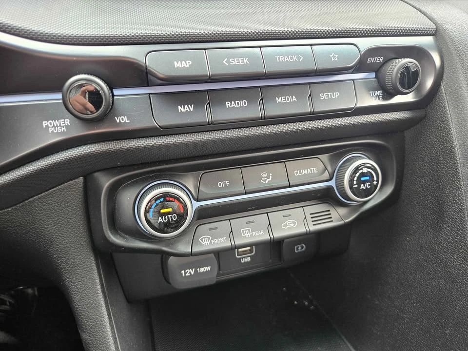 2021 Hyundai Veloster - Image 10 of 12