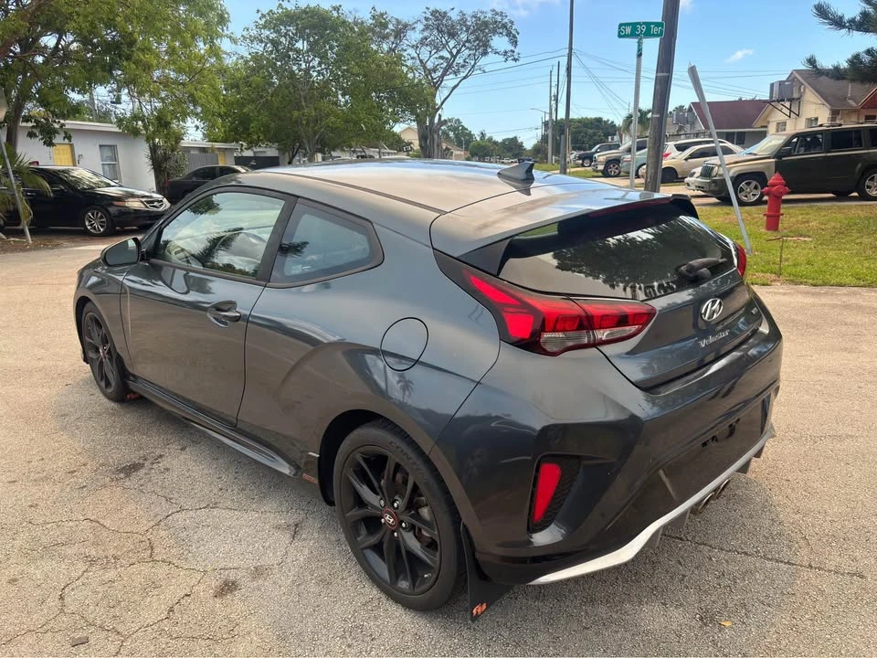 2021 Hyundai Veloster - Image 6 of 10