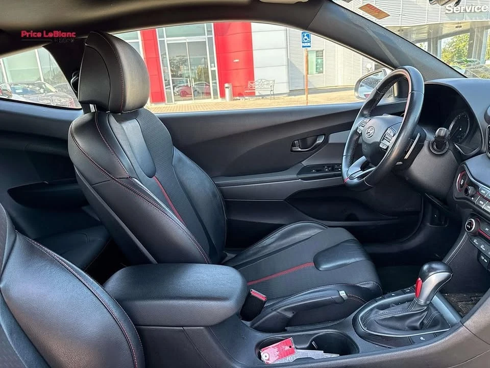 2021 Hyundai Veloster - Image 9 of 16