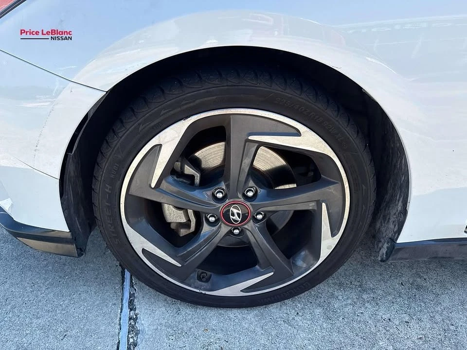 2021 Hyundai Veloster - Image 4 of 16