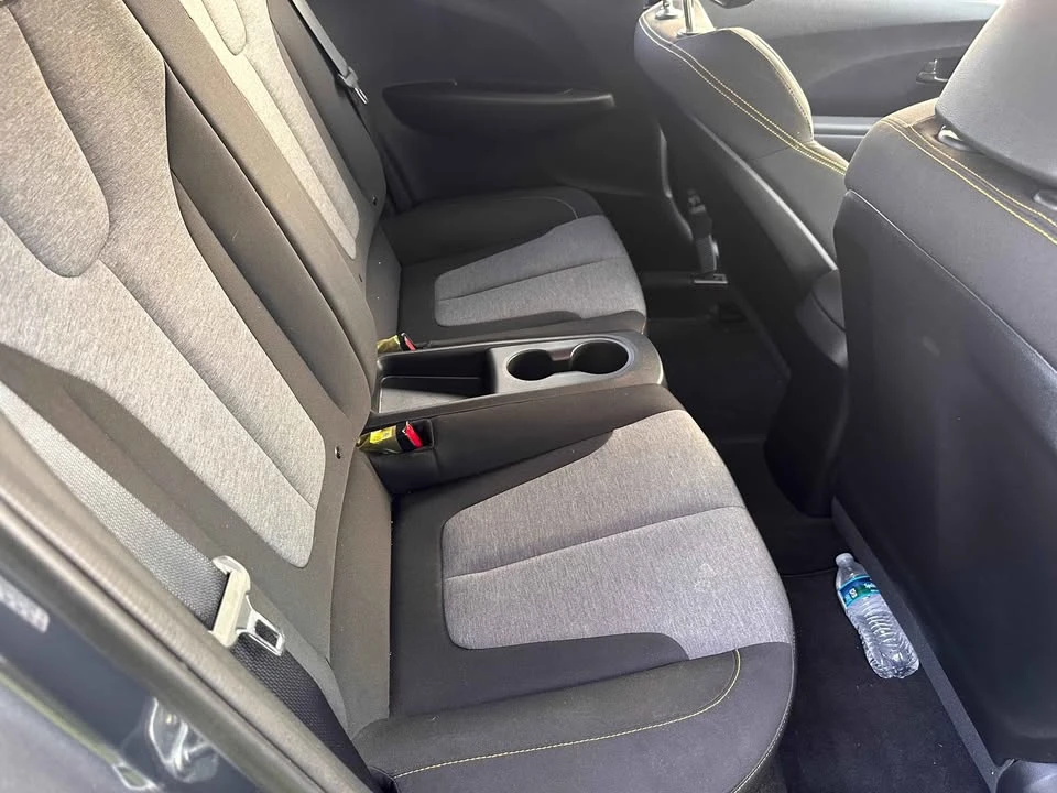 2021 Hyundai Veloster - Image 10 of 11