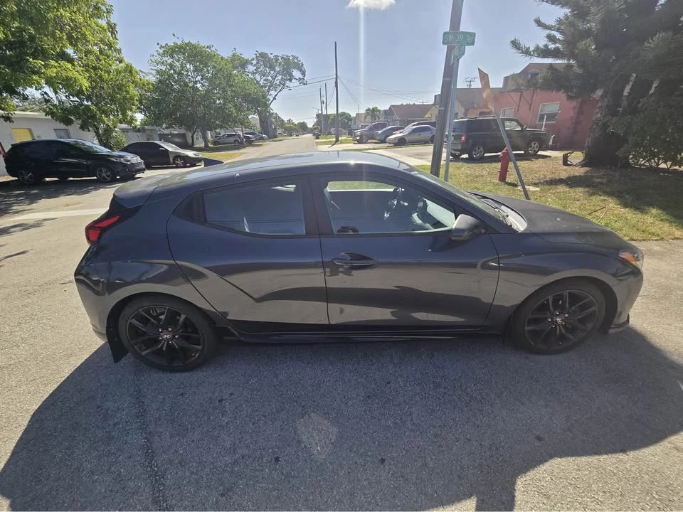 2021 Hyundai Veloster - Image 5 of 11