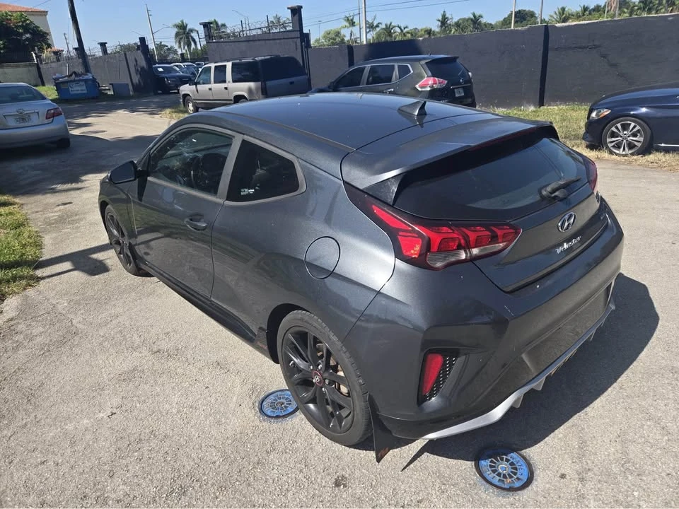 2021 Hyundai Veloster - Image 3 of 11