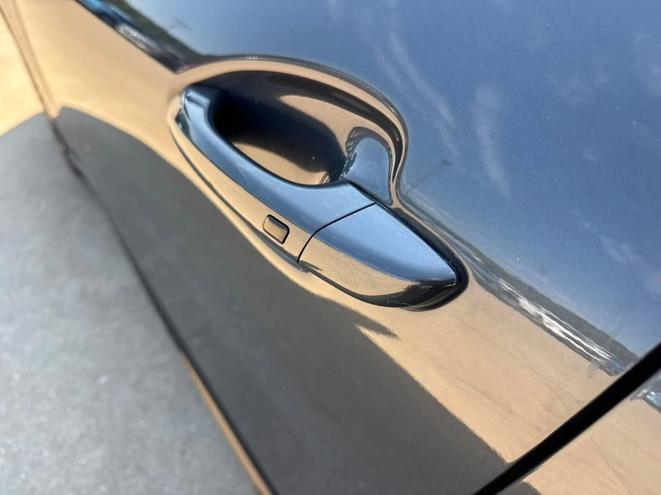 2021 Hyundai Veloster - Image 11 of 18