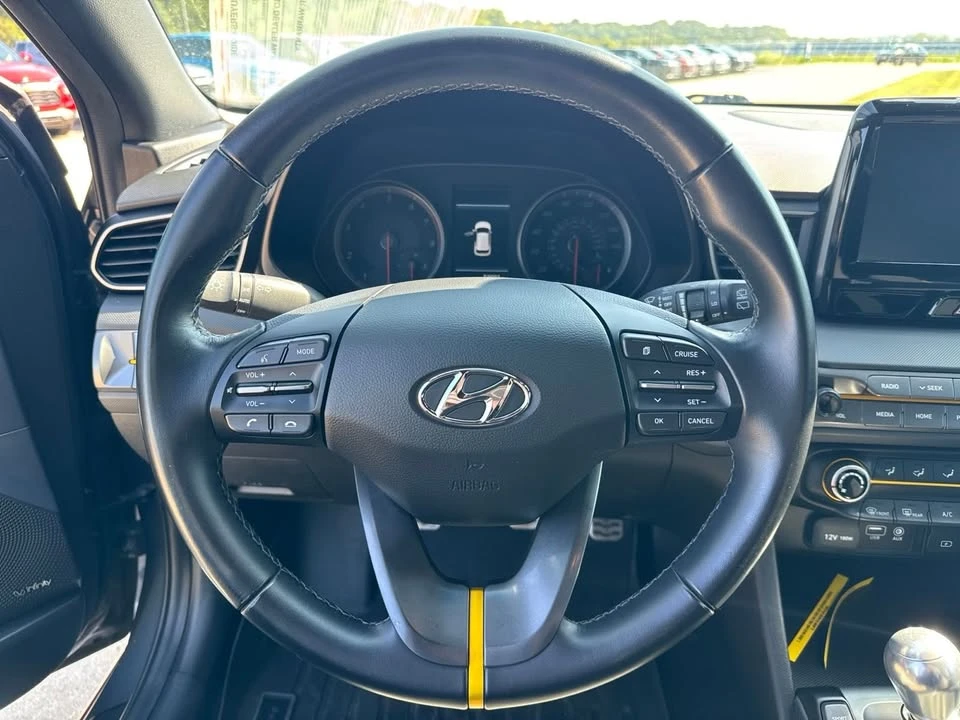 2021 Hyundai Veloster - Image 17 of 18