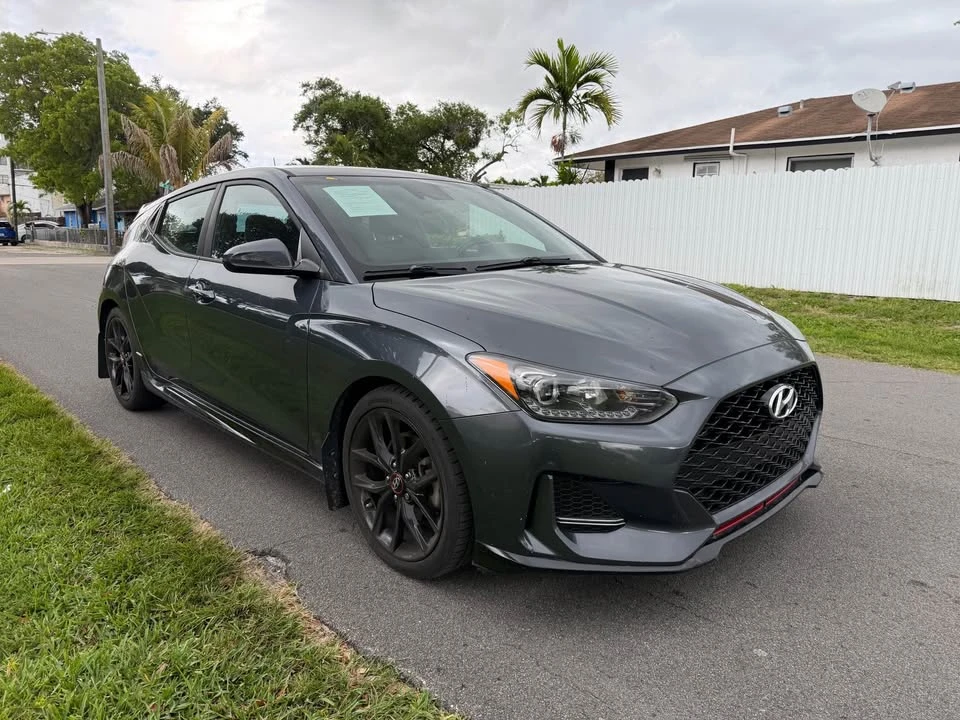 2021 Hyundai Veloster - Image 4 of 10