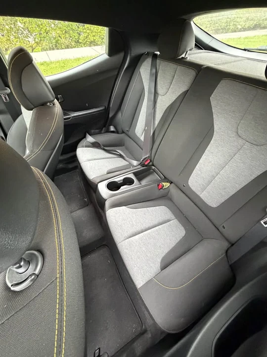 2021 Hyundai Veloster - Image 5 of 10