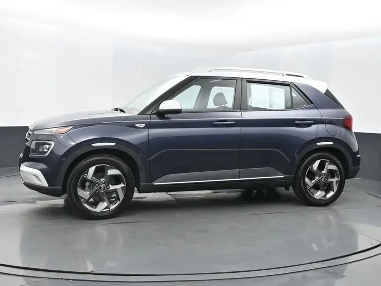 2021 Hyundai Venue - Image 5 of 12