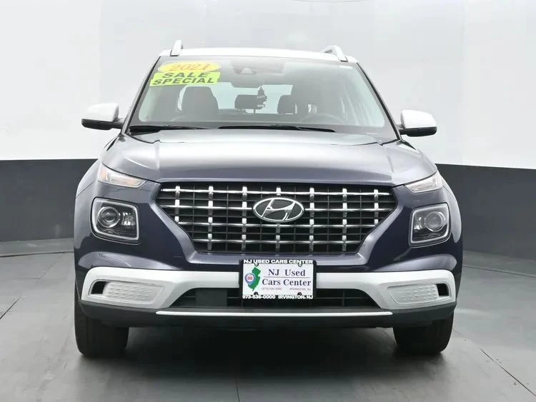 2021 Hyundai Venue - Image 3 of 12