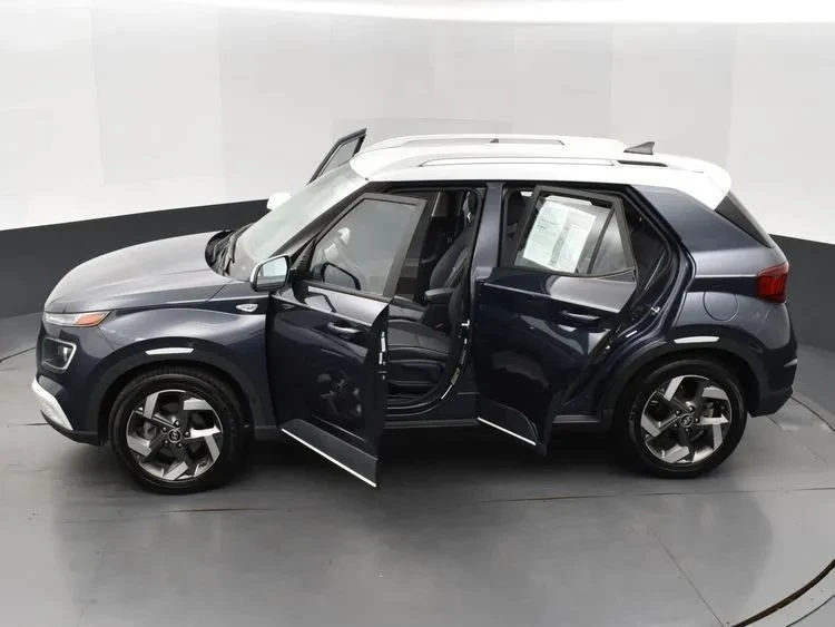 2021 Hyundai Venue - Image 7 of 12