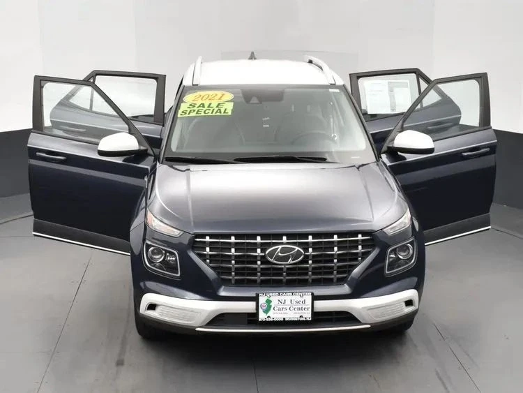 2021 Hyundai Venue - Image 10 of 12