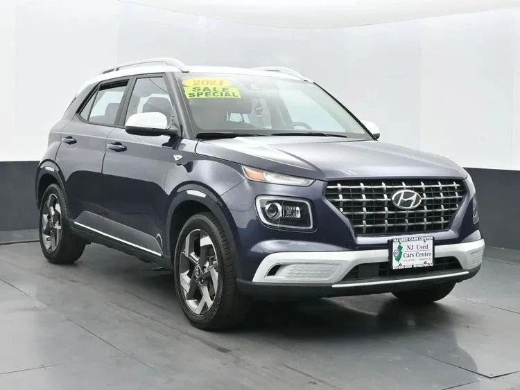 2021 Hyundai Venue - Image 2 of 9
