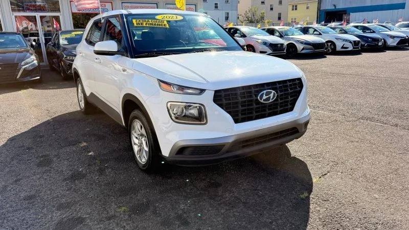 2021 Hyundai Venue - Image 2 of 12