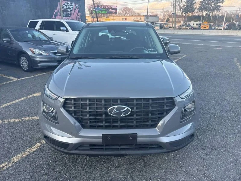 2021 Hyundai Venue - Image 3 of 12