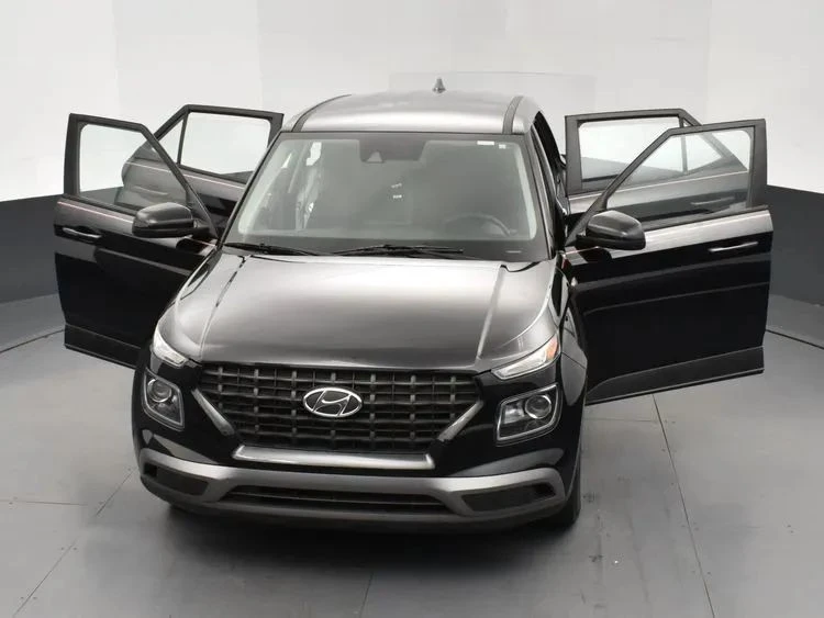 2021 Hyundai Venue - Image 10 of 12