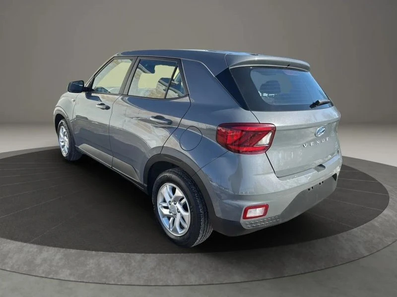 2021 Hyundai Venue - Image 7 of 12