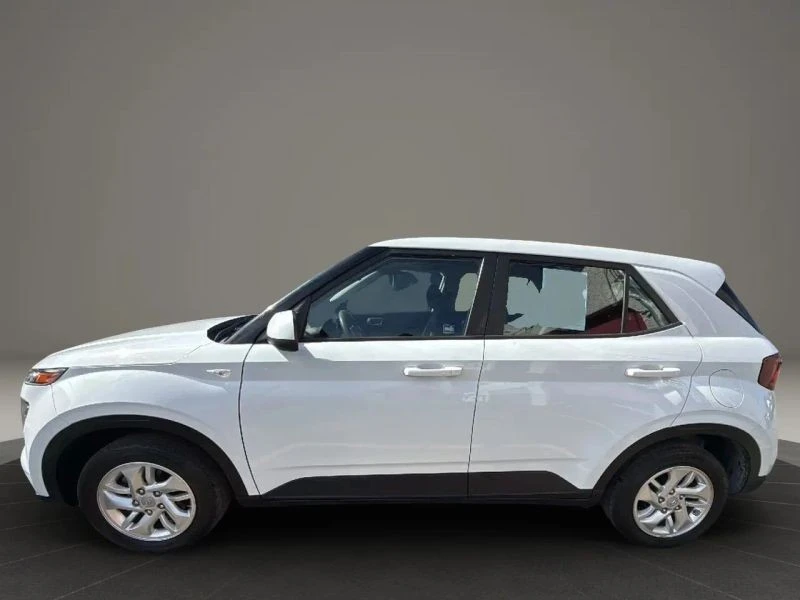 2021 Hyundai Venue - Image 8 of 12