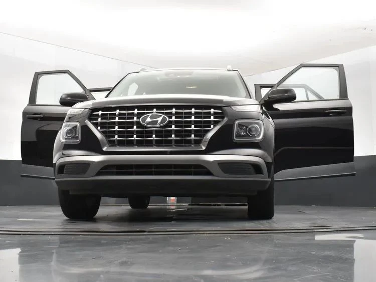 2021 Hyundai Venue - Image 11 of 12