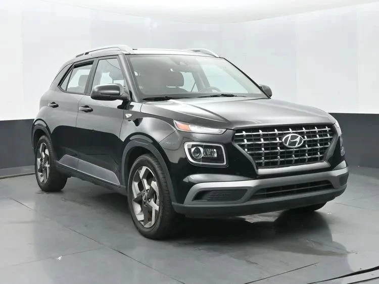 2021 Hyundai Venue - Image 2 of 12