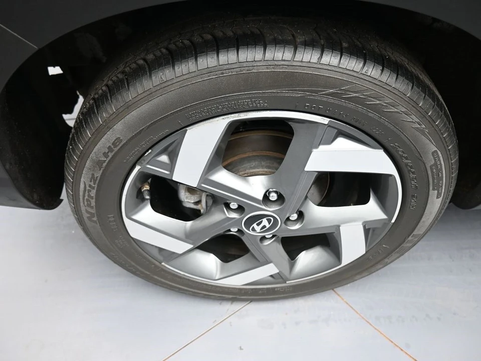 2021 Hyundai Venue - Image 12 of 12