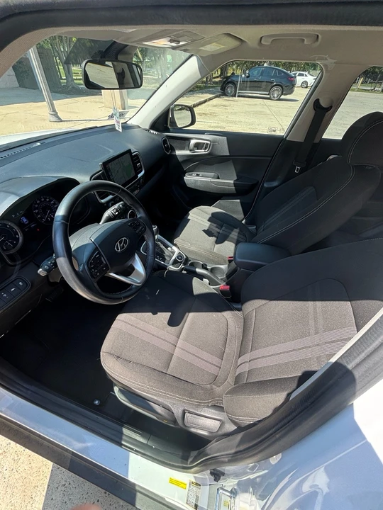 2021 Hyundai Venue - Image 6 of 9