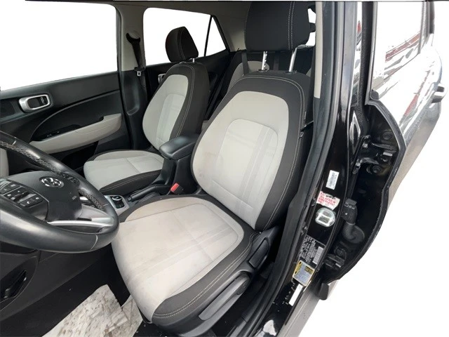 2021 Hyundai Venue - Image 12 of 12