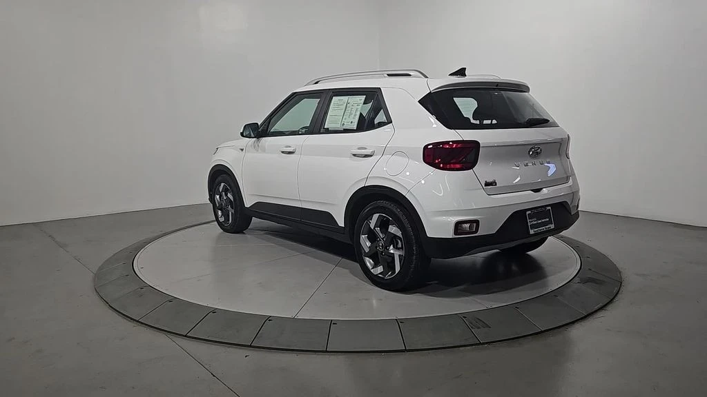 2021 Hyundai Venue - Image 3 of 12