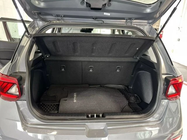 2021 Hyundai Venue - Image 12 of 21