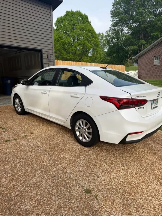 2021 Hyundai Accent - Image 4 of 12