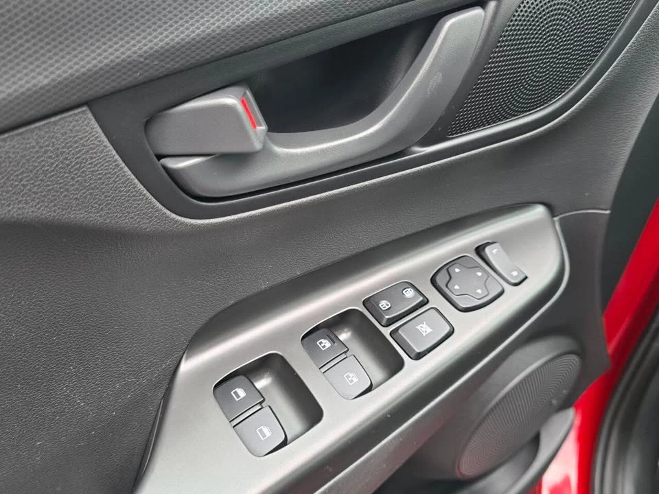 2021 Hyundai Kona - Image 10 of 19