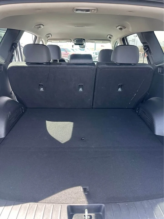2021 Hyundai Santa Fe - Image 6 of 13