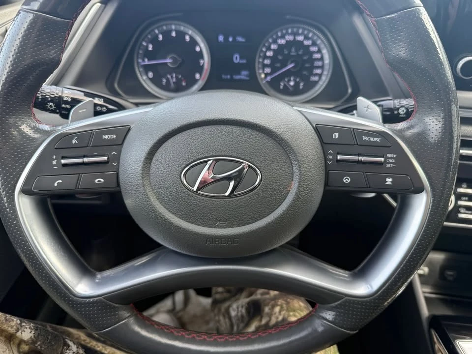 2021 Hyundai Sonata - Image 10 of 16