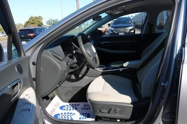 2021 Hyundai Sonata - Image 6 of 17